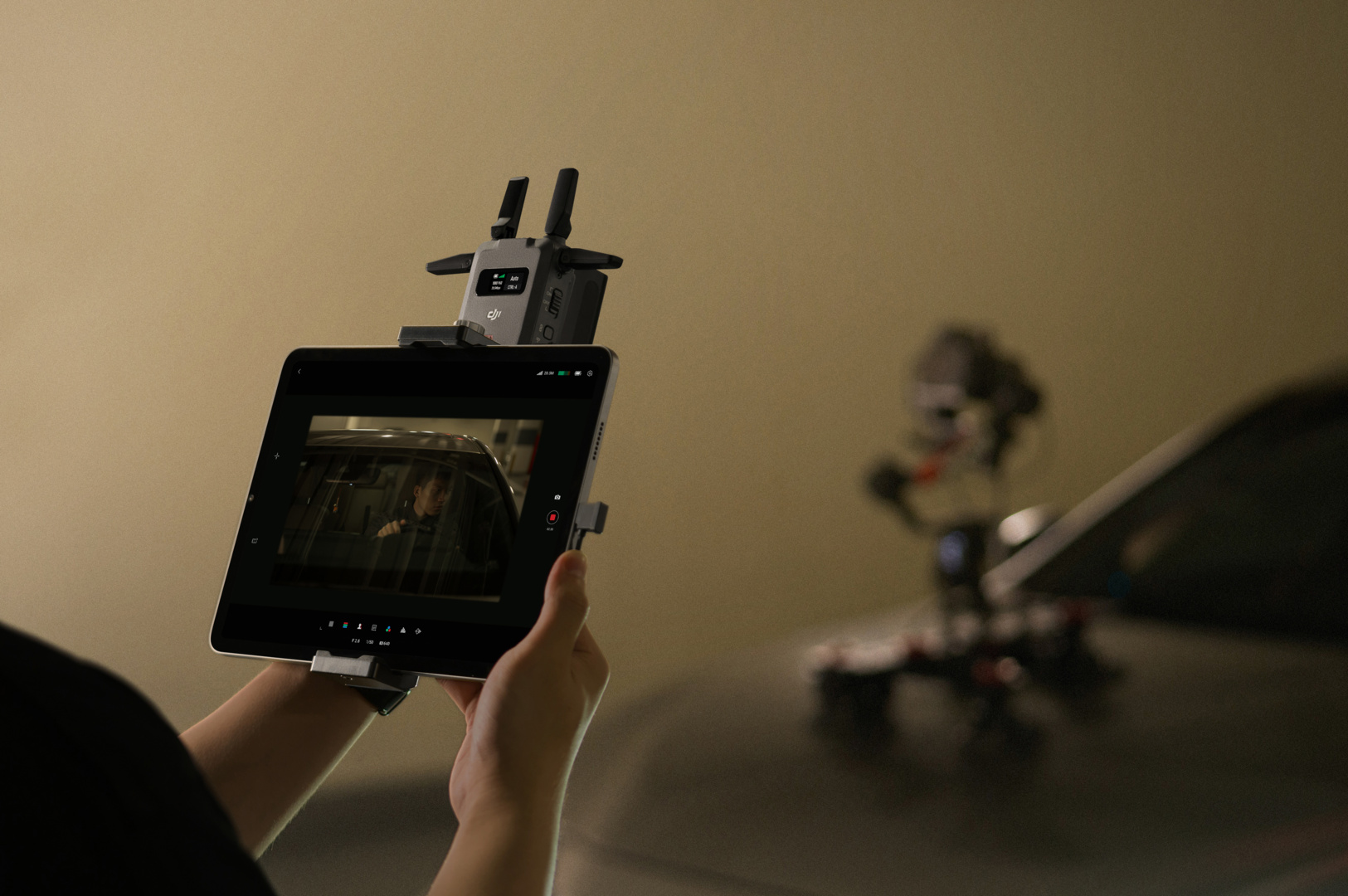 DJI SDR Transmission Tablet Holder Kit – Bild 4