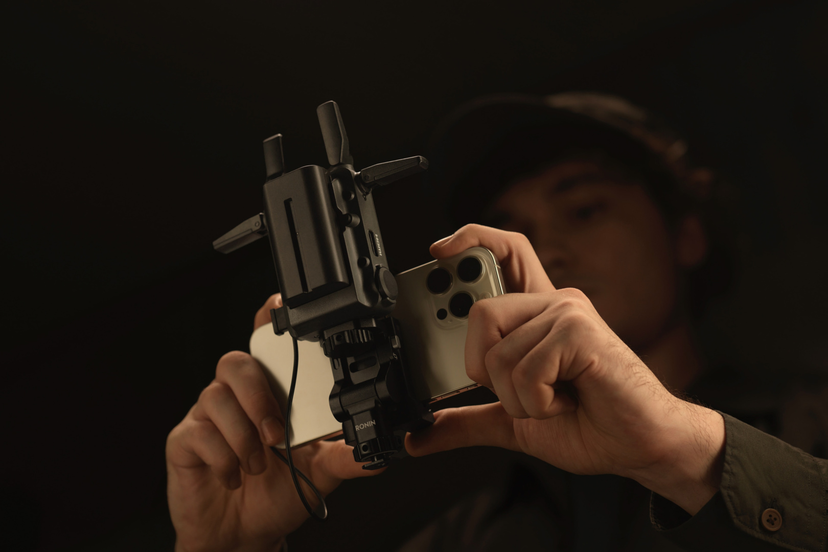 DJI SDR Transmission Phone Holder Kit – Bild 4